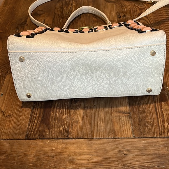 Kate Spade New York Ainslie Street Etta Bag. - Picture 6 of 16